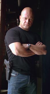 chiklis.jpg