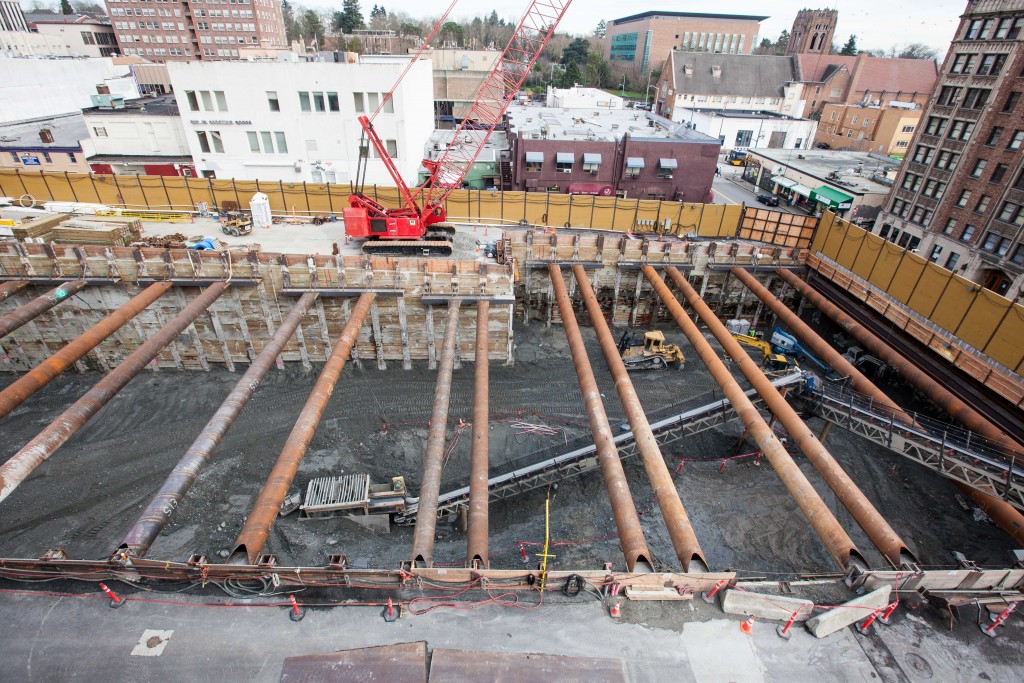 Conveyor belt excavation