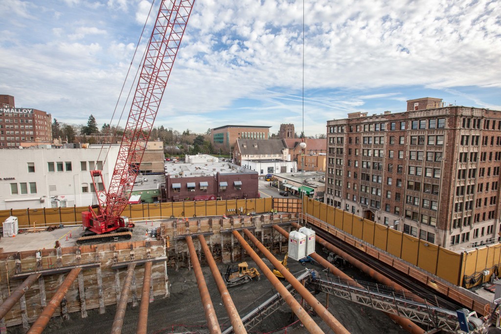 Conveyor belt excavation